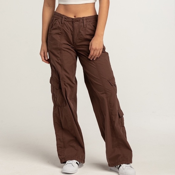 BDG Pants - BDG Y2K Low Rise Cargo Pants Brown Urban Outfitters Small N